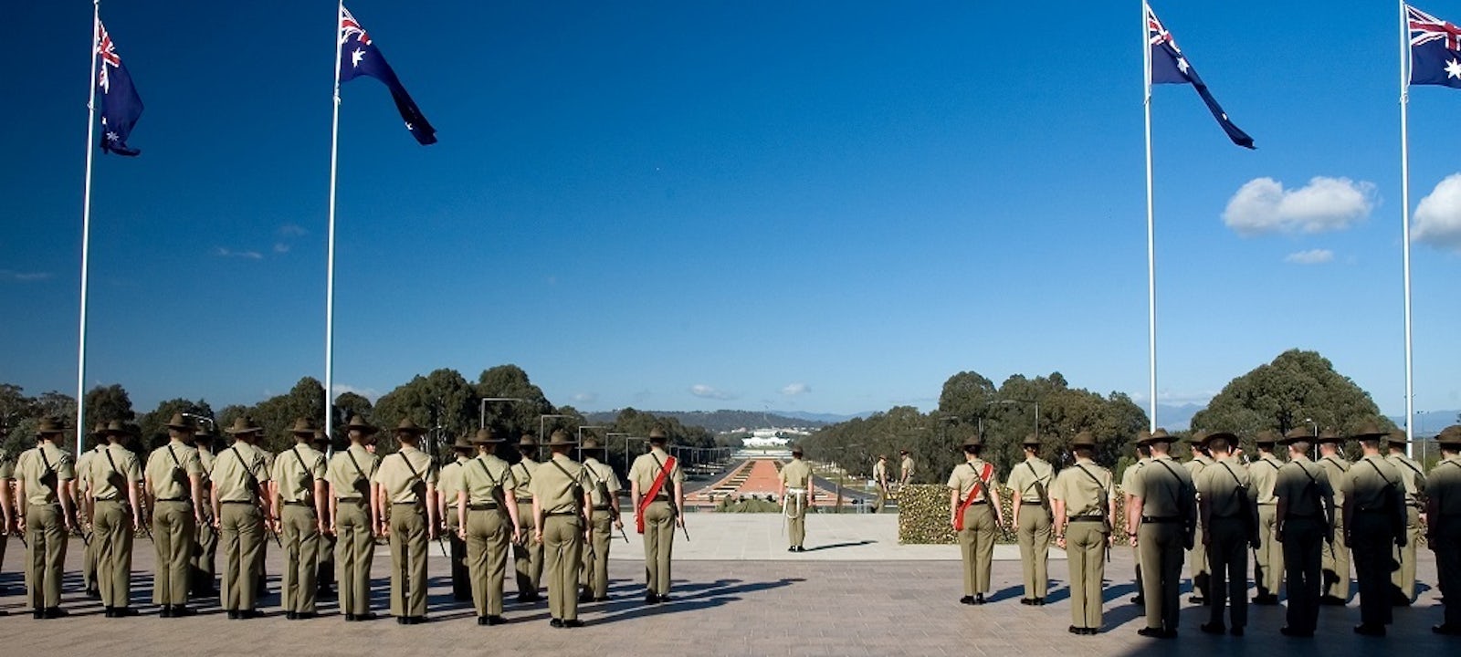 Australian soldiers at war memorial
