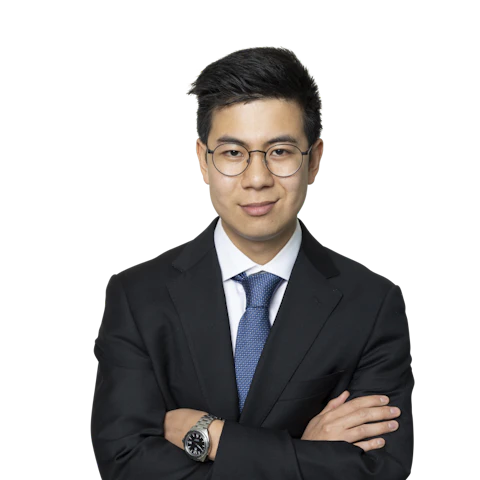 Bronson Duong Lawyer Client Intake